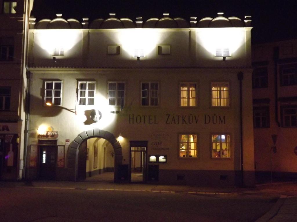 Hotel Zatkuv Dum Ceske Budejovice Exterior photo